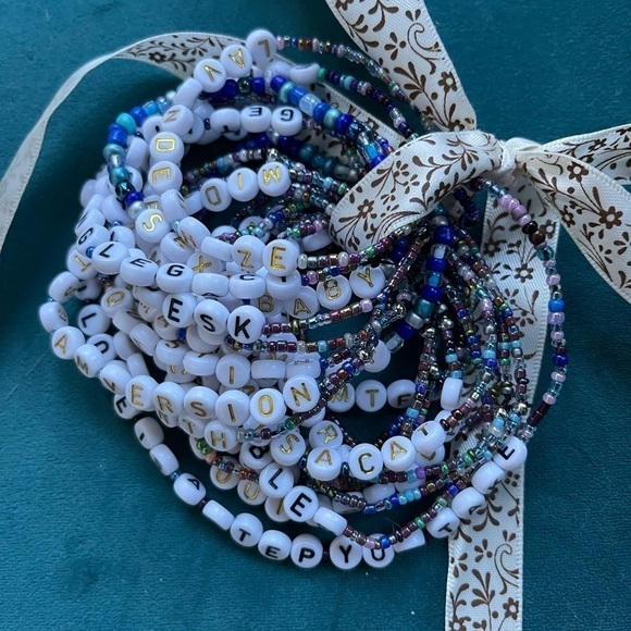 300 Pack Friendship Bracelets for Taylor Swift events! **Bestselling Bracelets** - Picture 2 of 16